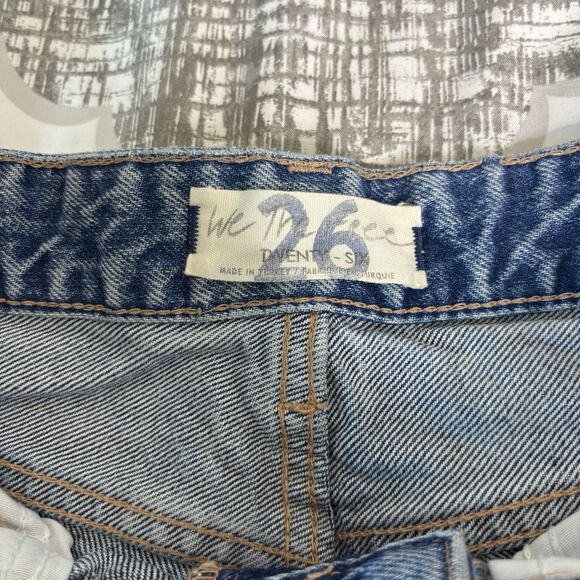 We The Free Shorts Womens 26 Jean Denim Cut Off Distressed Boho Festival Raw Hem - Picture 2 of 10